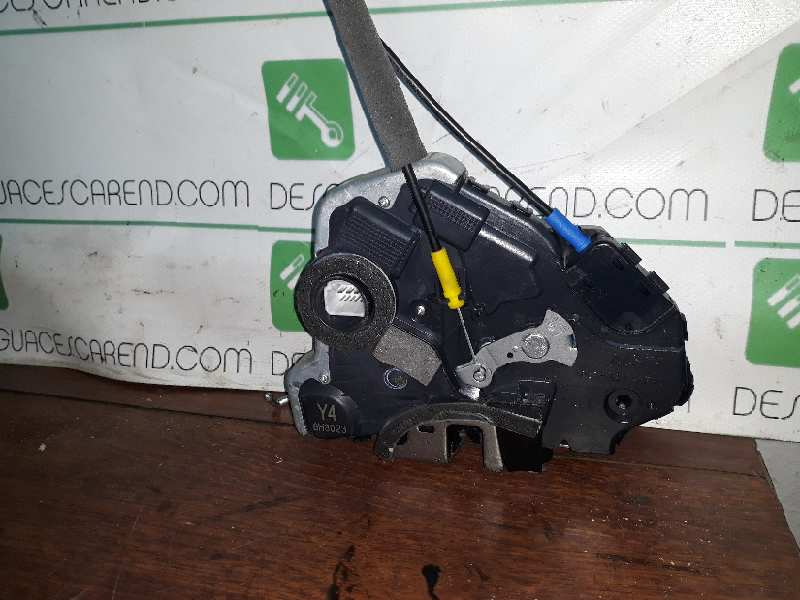 CERRADURA PUERTA DELANTERA IZQUIERDA 