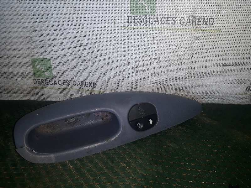 MANDO ELEVALUNAS DELANTERO DERECHO