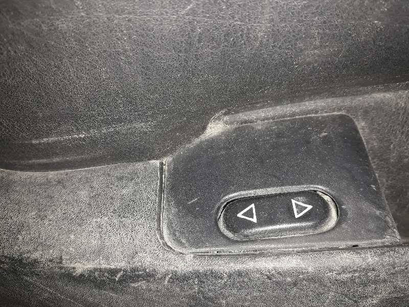 ELEVALUNAS DELANTERO DERECHO