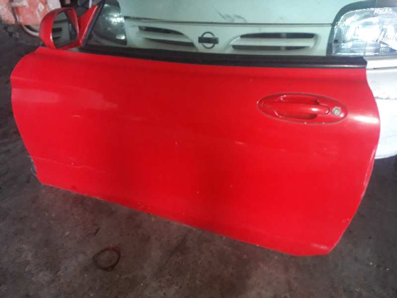 PUERTA DELANTERA IZQUIERDA