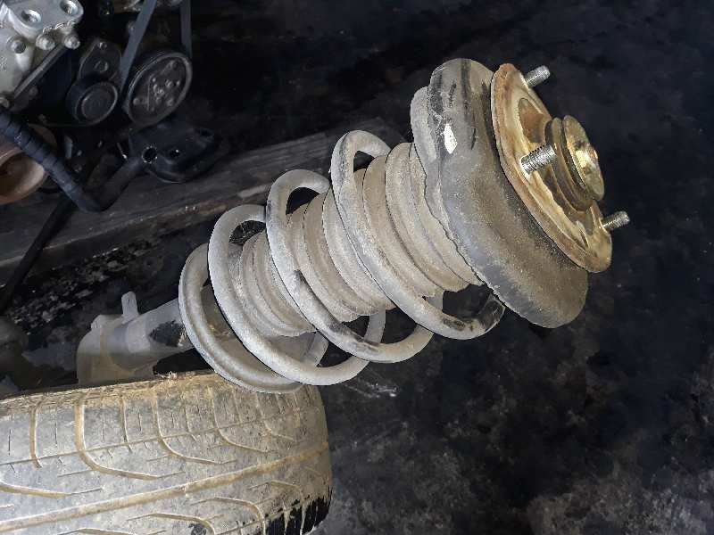 AMORTIGUADOR DELANTERO DERECHO