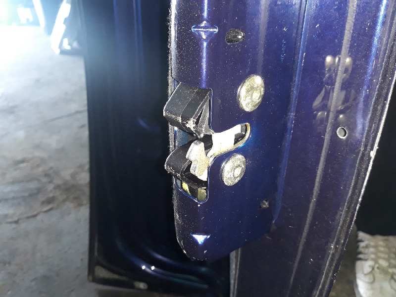 CERRADURA MALETERO - PORTON