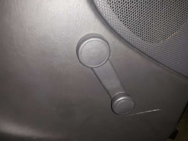 ELEVALUNAS TRASERO IZQUIERDO