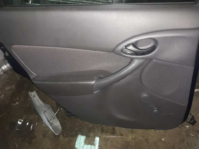 GUARNECIDO PUERTA TRASERA IZQUIERDA