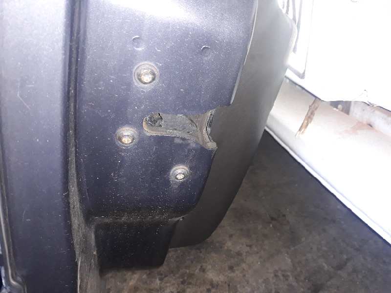 CERRADURA PUERTA DELANTERA IZQUIERDA 