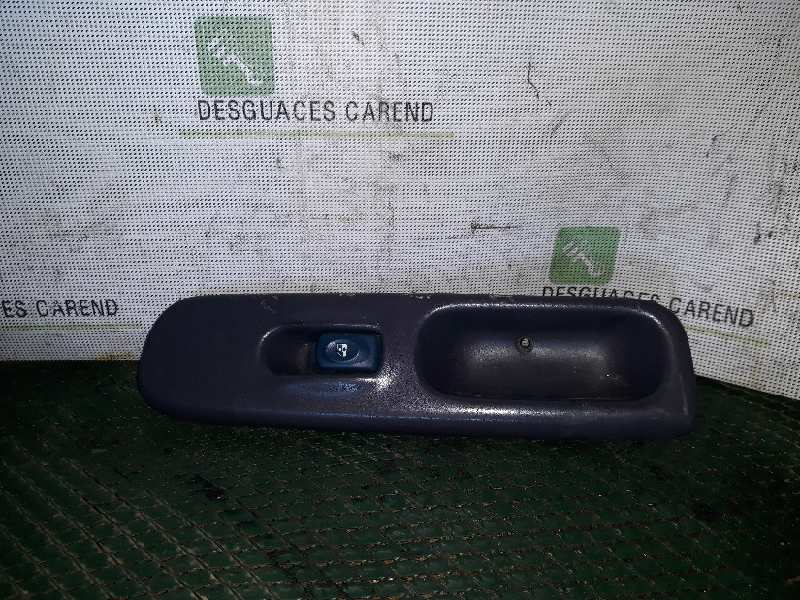 MANDO ELEVALUNAS DELANTERO DERECHO