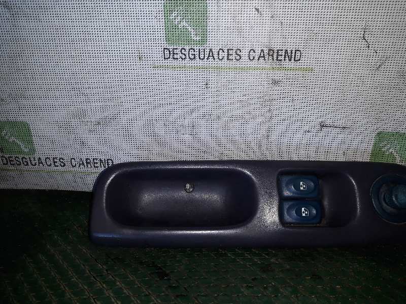 MANDO ELEVALUNAS DELANTERO IZQUIERDO 