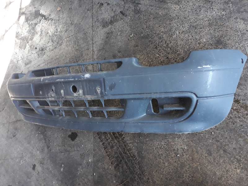 PARAGOLPES DELANTERO