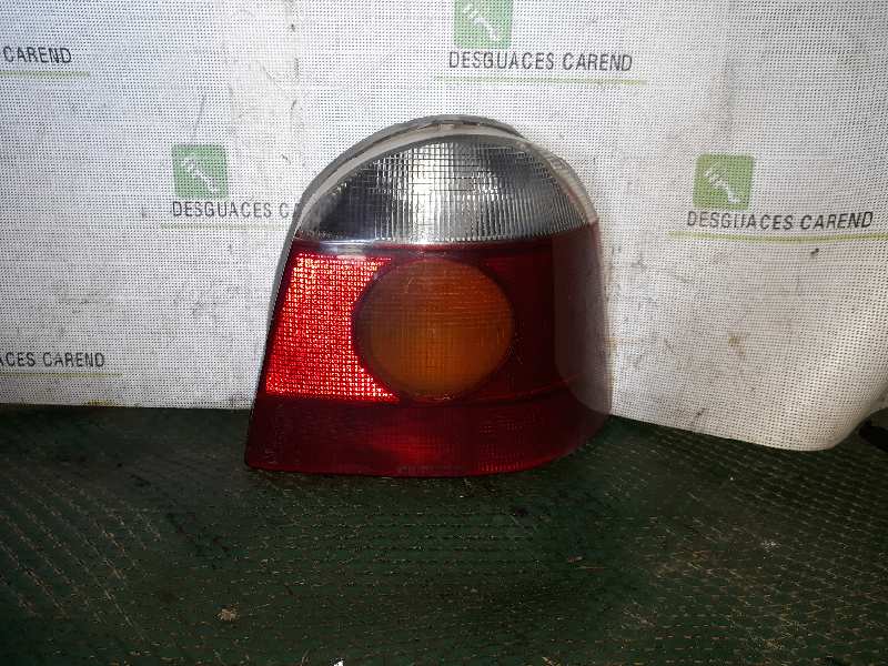 PILOTO TRASERO DERECHO