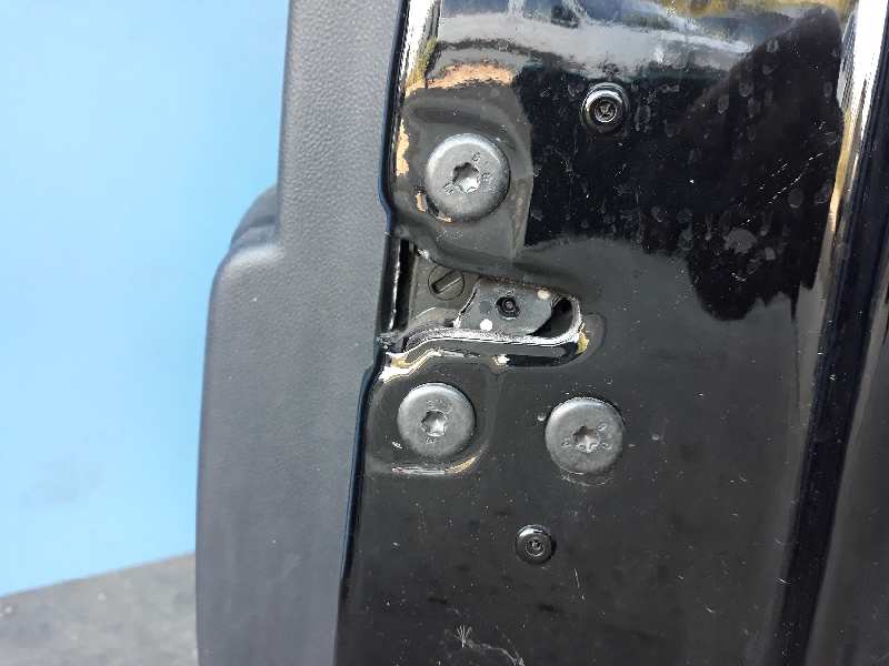 CERRADURA PUERTA DELANTERA DERECHA