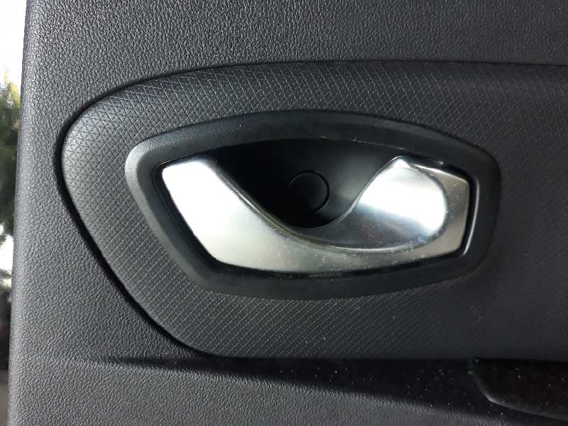 MANETA INTERIOR TRASERA DERECHA