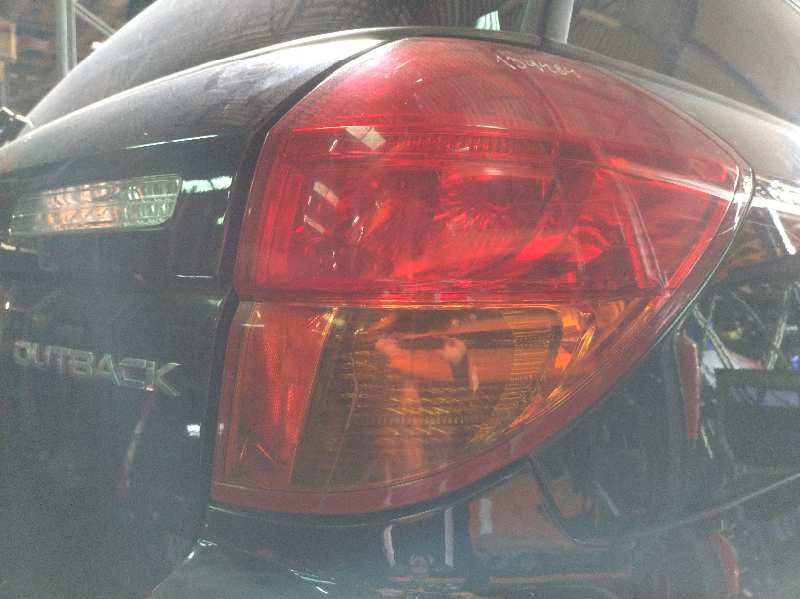 PILOTO TRASERO DERECHO