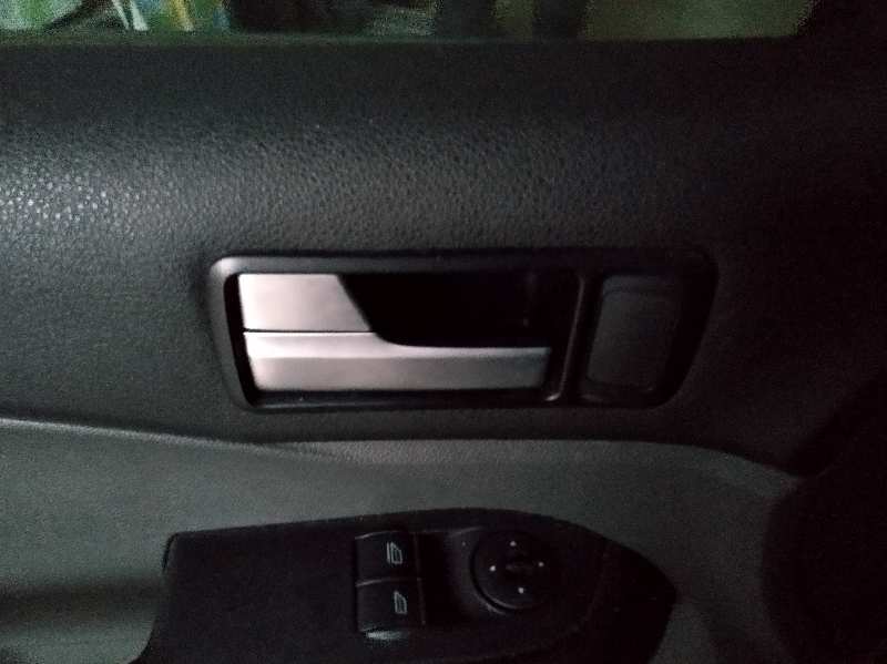 MANETA INTERIOR DELANTERA IZQUIERDA