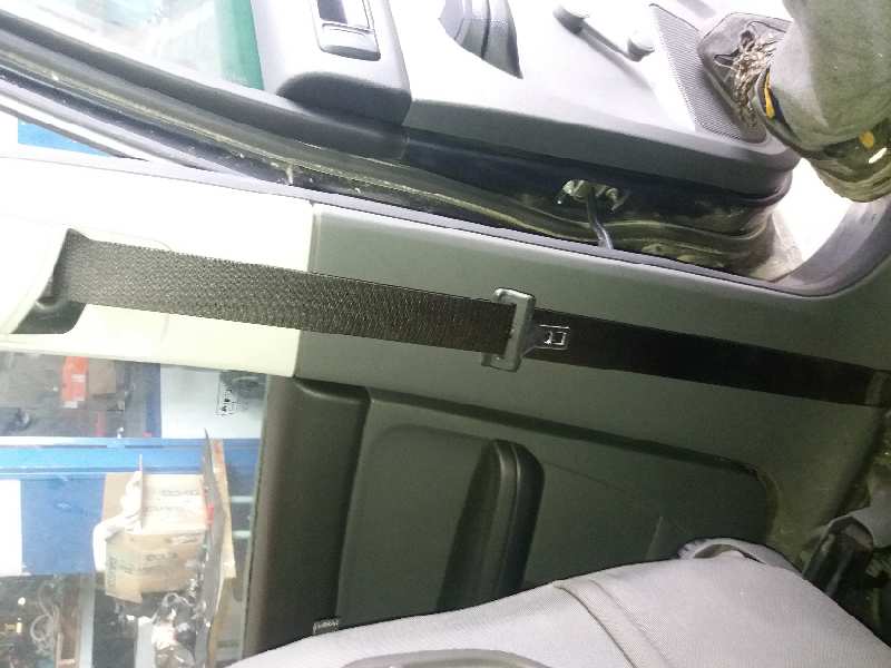 CINTURON SEGURIDAD DELANTERO DERECHO
