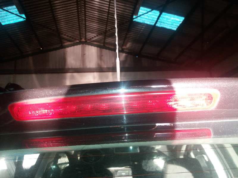 LUZ CENTRAL DE FRENO