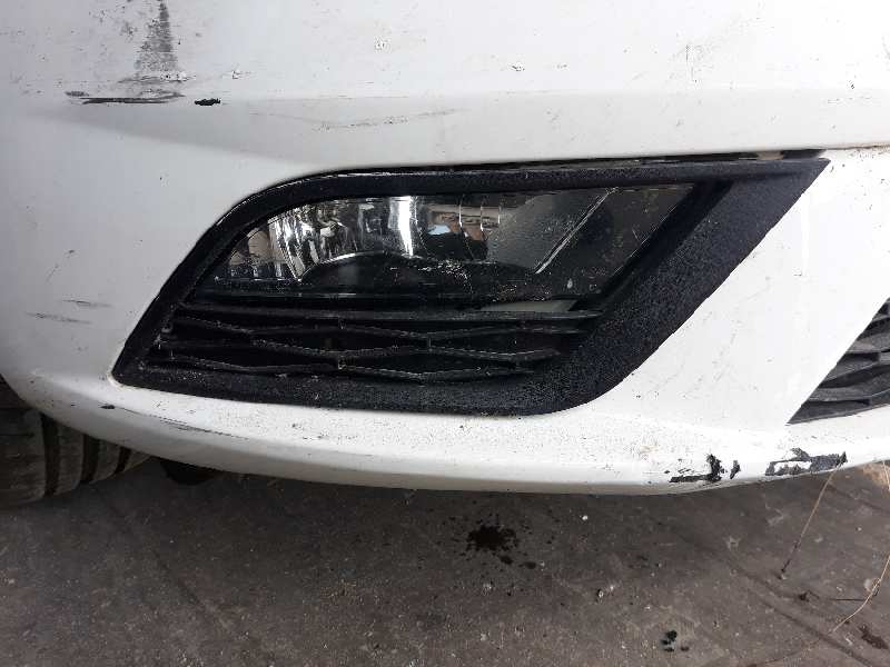 FARO ANTINIEBLA DERECHO