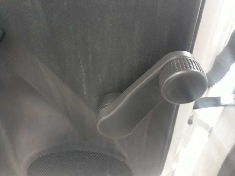 ELEVALUNAS TRASERO IZQUIERDO