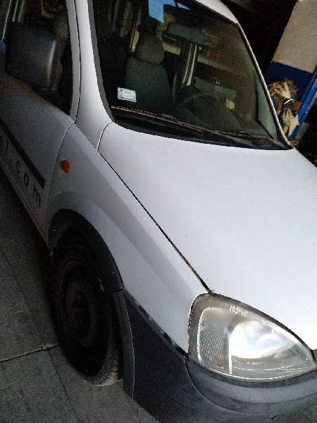 ELEVALUNAS DELANTERO DERECHO