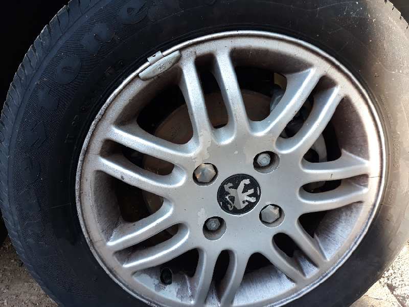 MANGUETA DELANTERA DERECHA