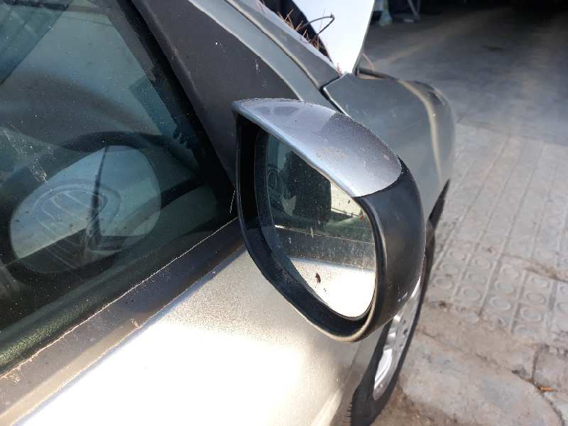 RETROVISOR DERECHO