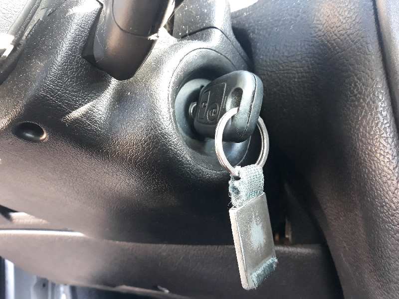 CONMUTADOR DE ARRANQUE