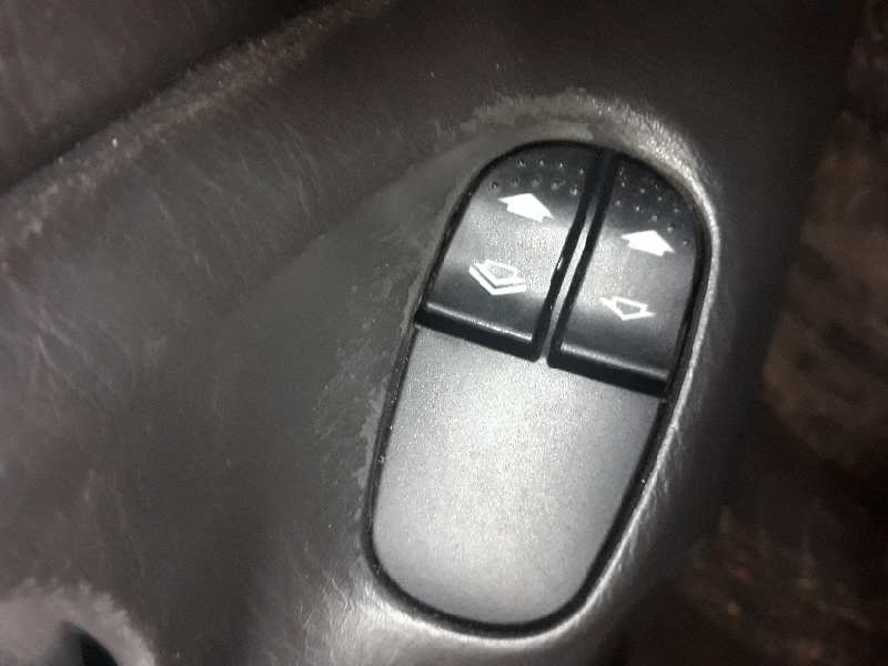 ELEVALUNAS DELANTERO IZQUIERDO