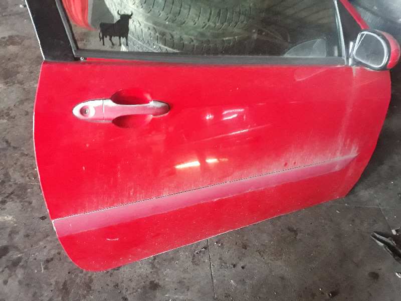 PUERTA DELANTERA DERECHA