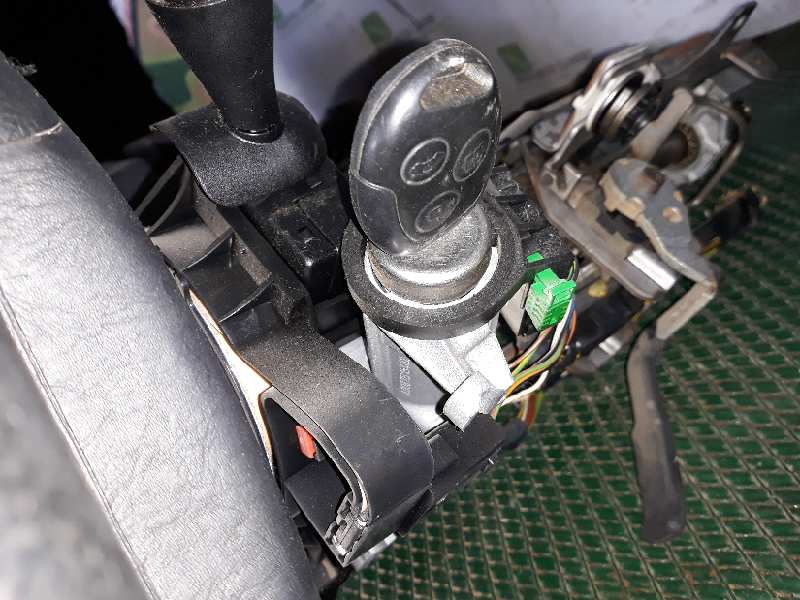 CONMUTADOR DE ARRANQUE