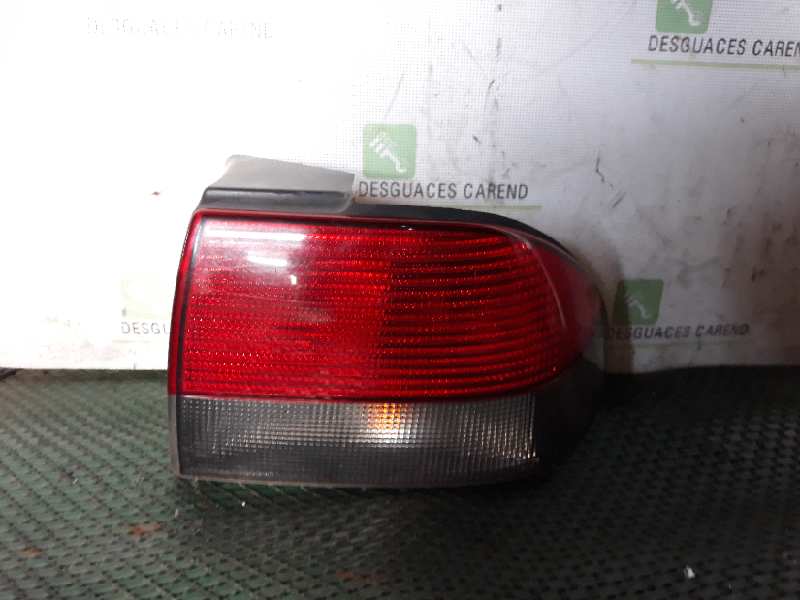 PILOTO TRASERO DERECHO