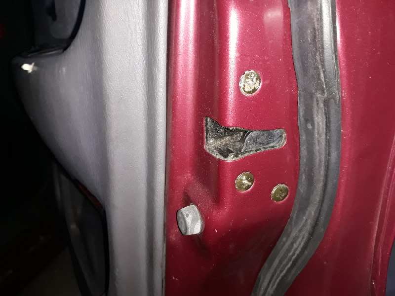 CERRADURA PUERTA DELANTERA DERECHA