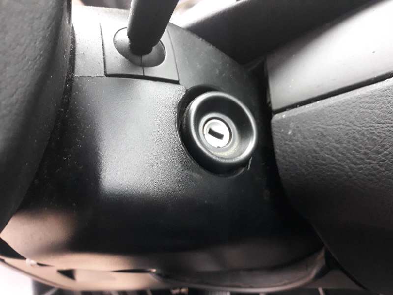 CONMUTADOR DE ARRANQUE