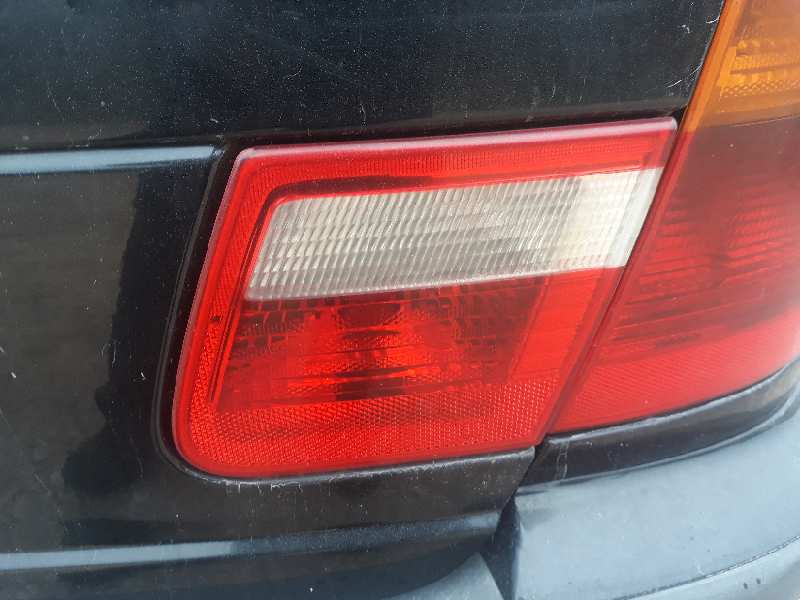 PILOTO TRASERO DERECHO