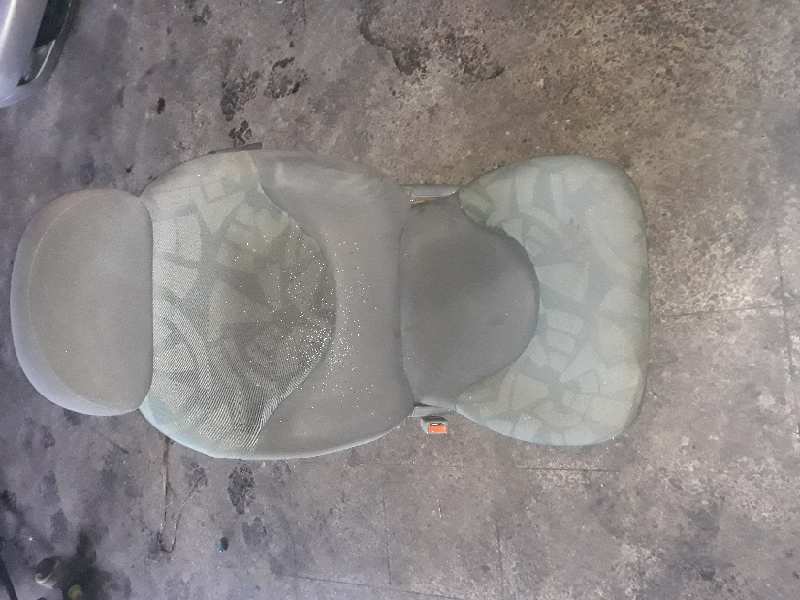 ASIENTO DELANTERO IZQUIERDO