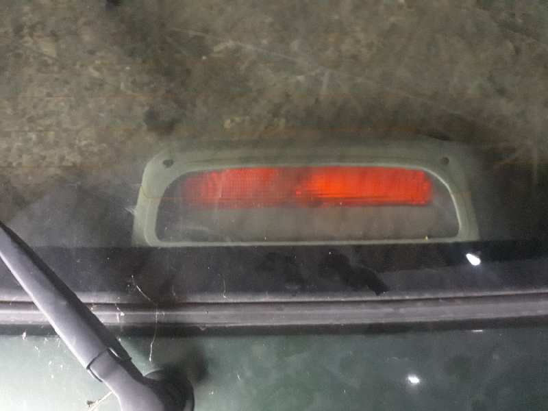 LUZ CENTRAL DE FRENO