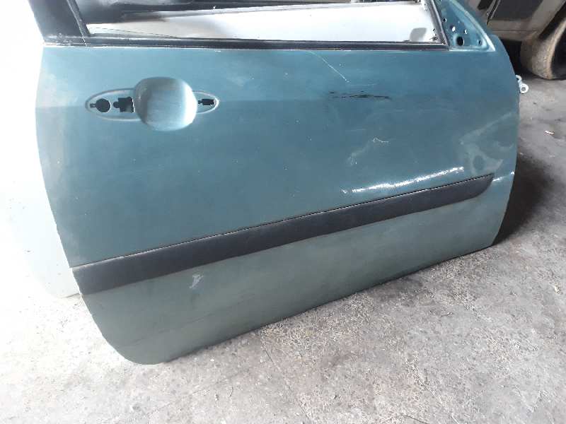 PUERTA DELANTERA DERECHA