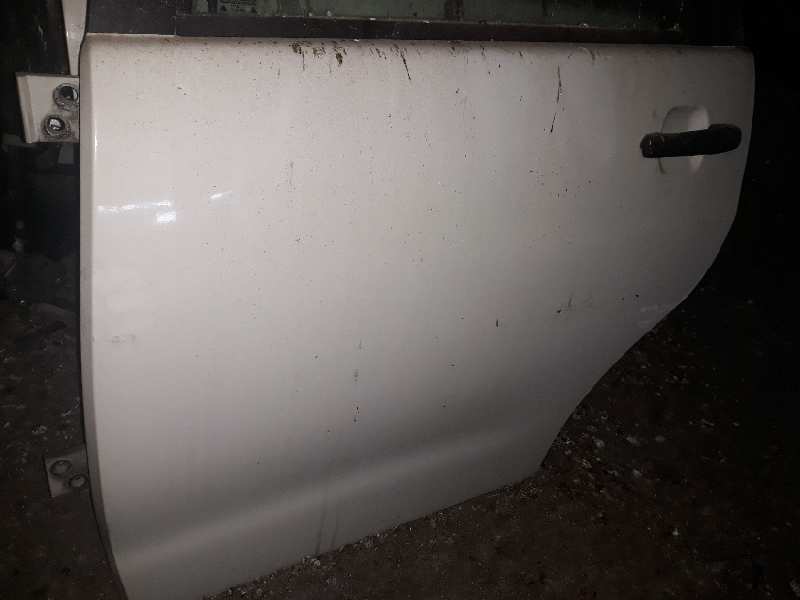 PUERTA TRASERA IZQUIERDA