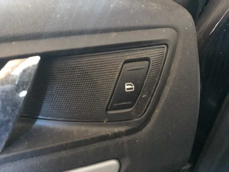 ELEVALUNAS TRASERO IZQUIERDO