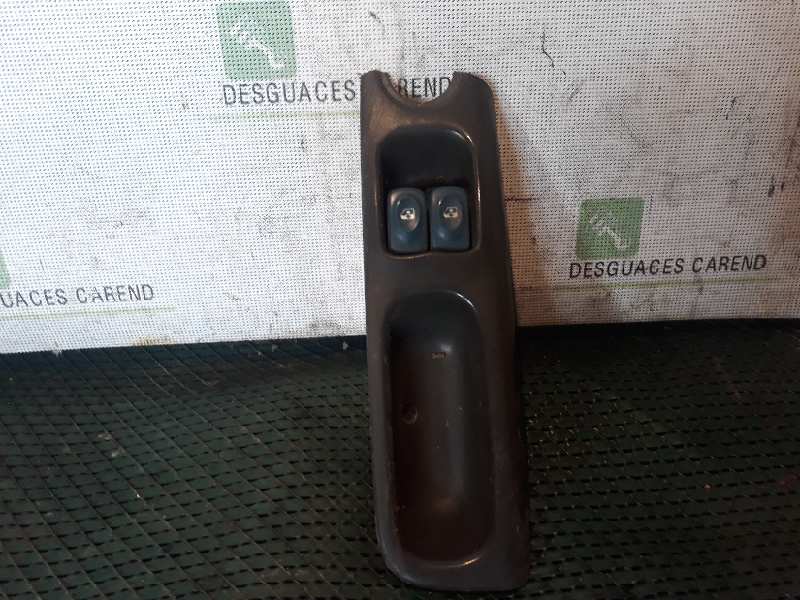 MANDO ELEVALUNAS DELANTERO IZQUIERDO 