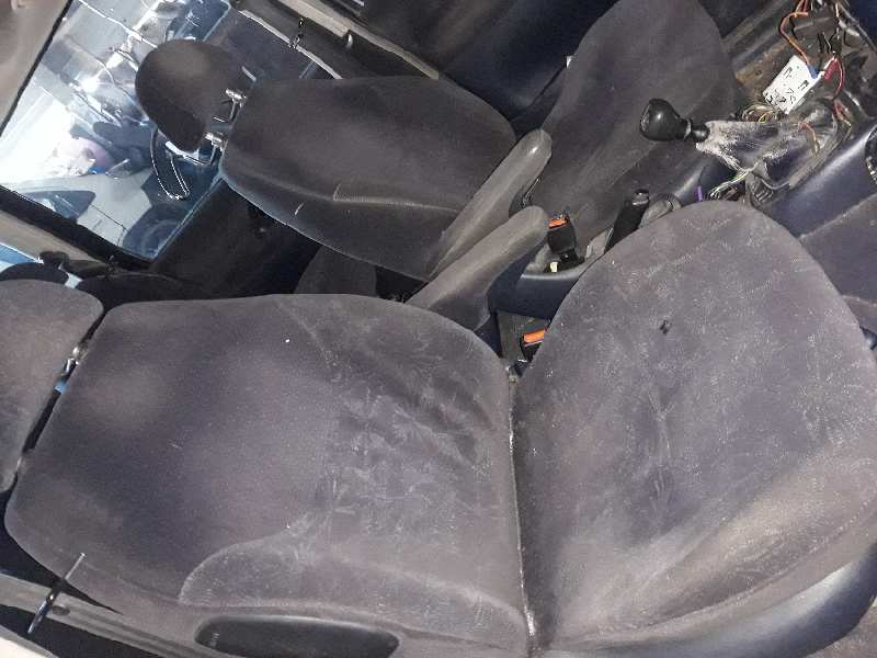 ASIENTO DELANTERO DERECHO