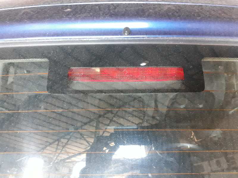 LUZ CENTRAL DE FRENO