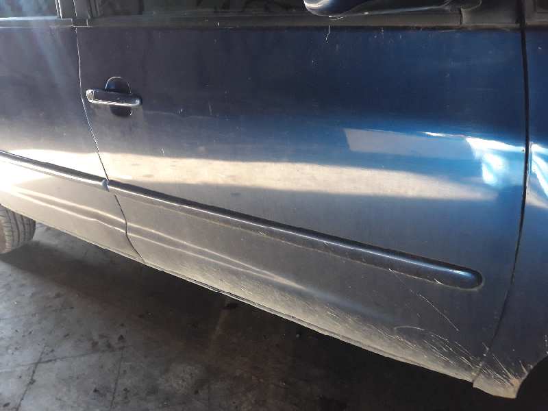 PUERTA DELANTERA DERECHA