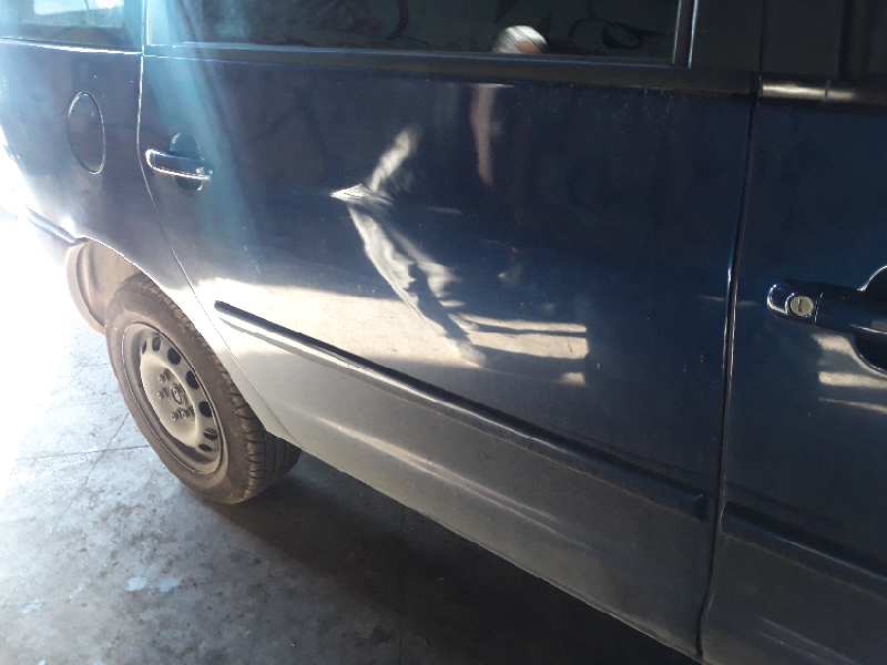 PUERTA TRASERA DERECHA