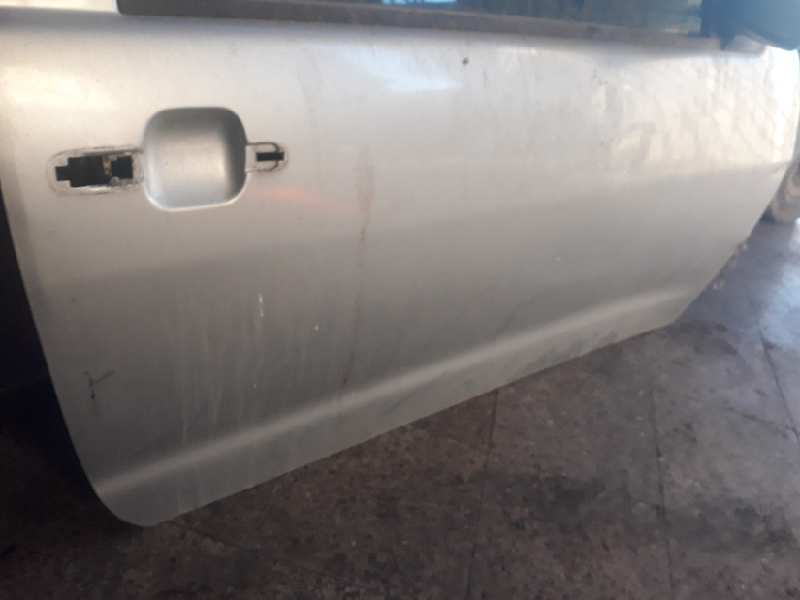 PUERTA DELANTERA DERECHA