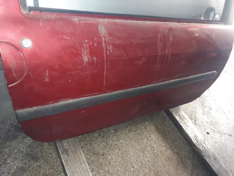 PUERTA DELANTERA DERECHA