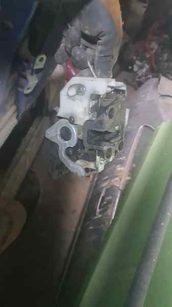 CERRADURA PUERTA DELANTERA DERECHA