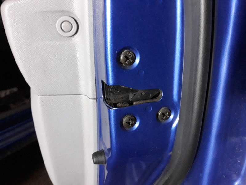 CERRADURA PUERTA DELANTERA DERECHA