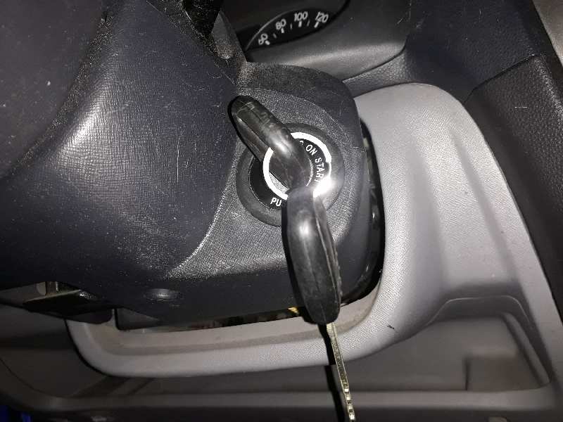 CONMUTADOR DE ARRANQUE