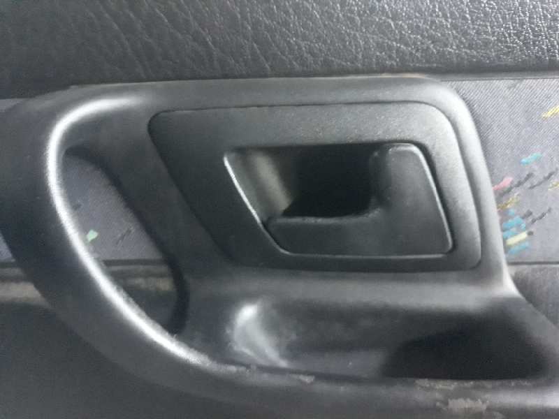 MANETA INTERIOR DELANTERA DERECHA