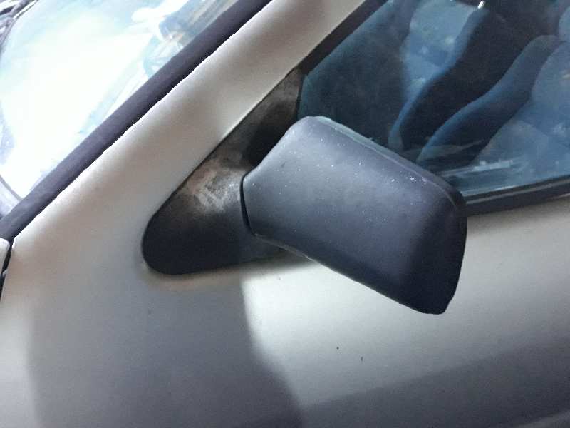 RETROVISOR IZQUIERDO