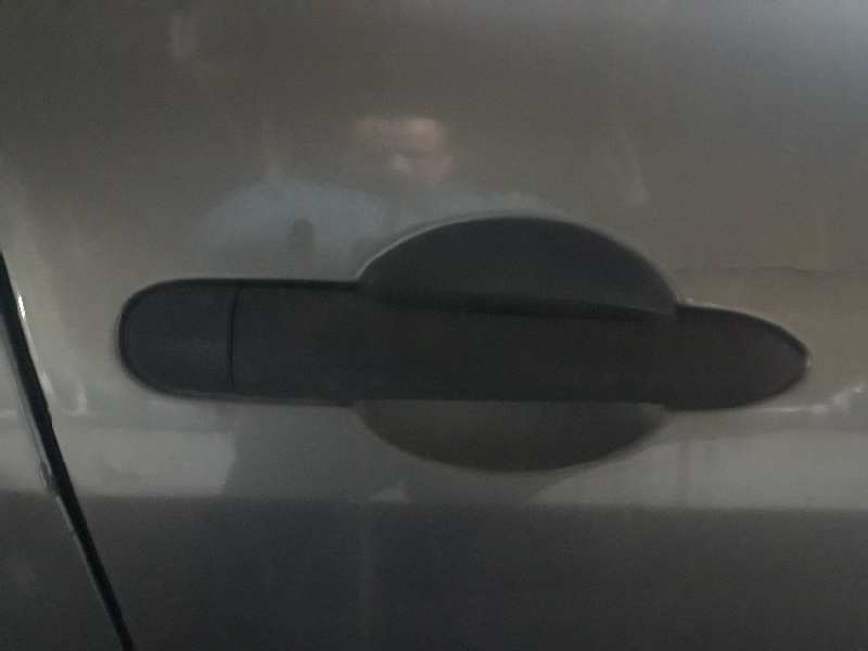 MANETA EXTERIOR DELANTERA DERECHA